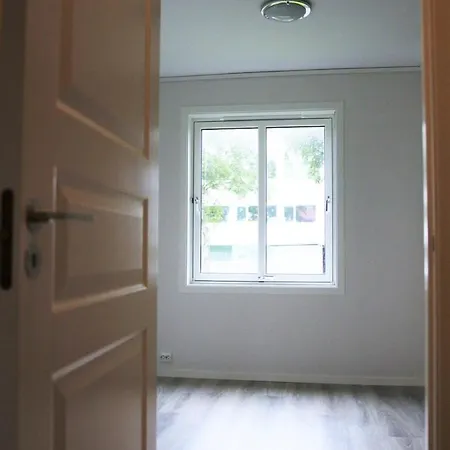 Ons Spacious With 4 Bedrooms Near Ons Apartamento